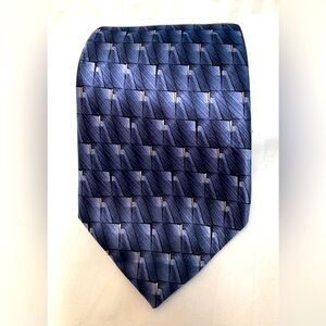 Gianfranco Ruffini Italy Silk Blue Geometric Necktie Tie 3.75" Width 58" Length